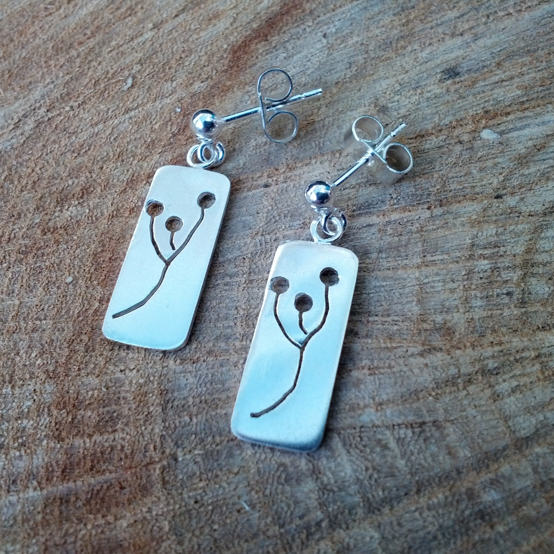 Silver seed head earrings